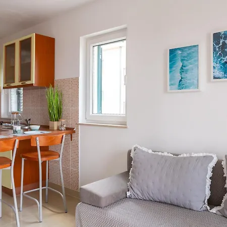 Apartament Maki