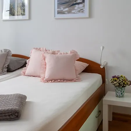 Apartament Maki *