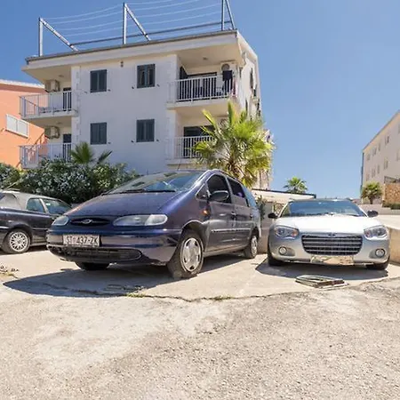 Maki Apartment Hvar Town