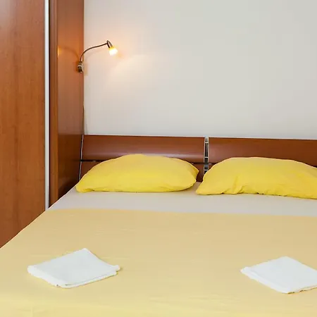 Maki Apartman